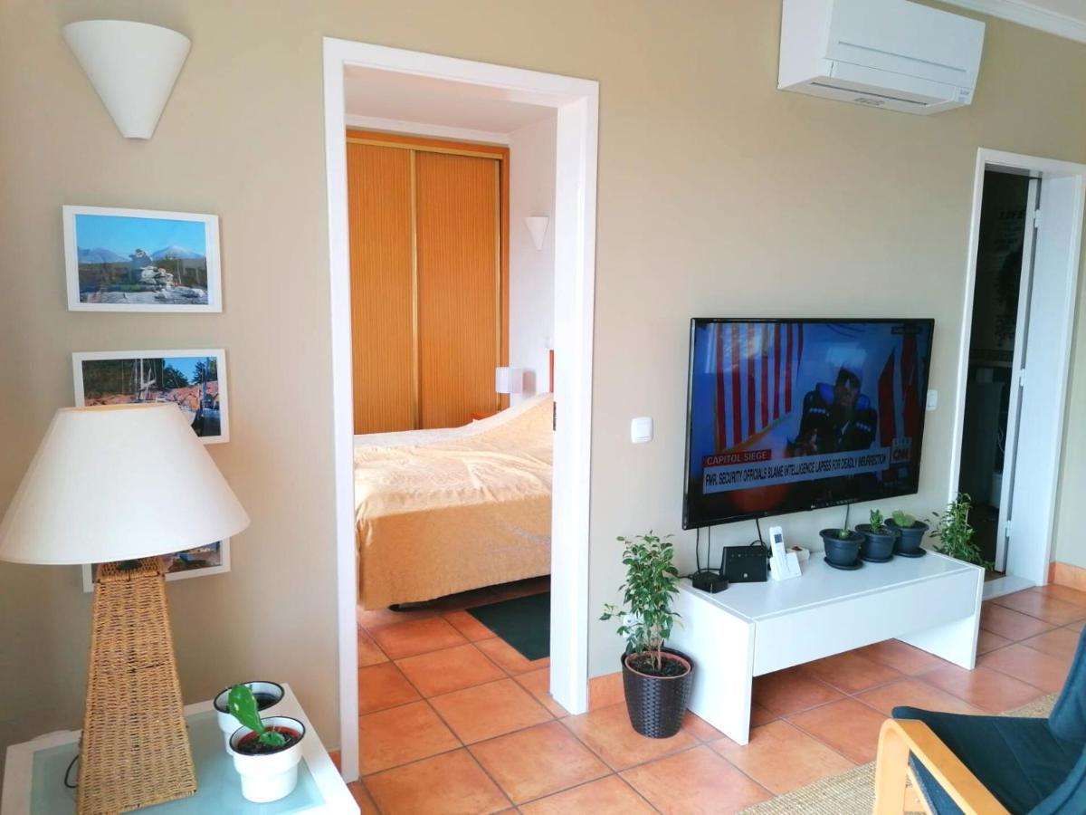 Sweden Apartment - Top Floor One Bedroom With Sea Views - Rs Lagos Kültér fotó